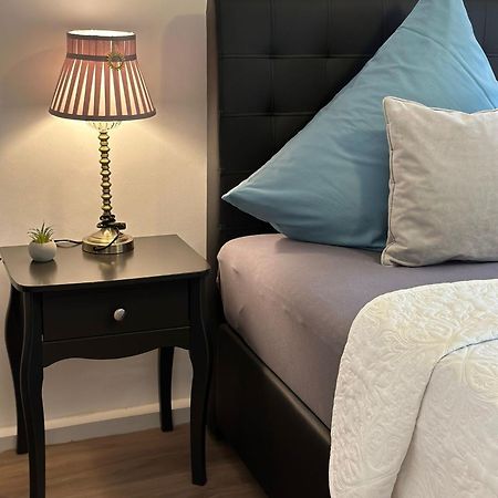 Louna Flensburg Luaran gambar